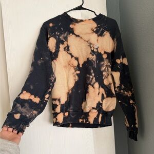 Champion Women's Black and Tan Tie-Dye Sweater